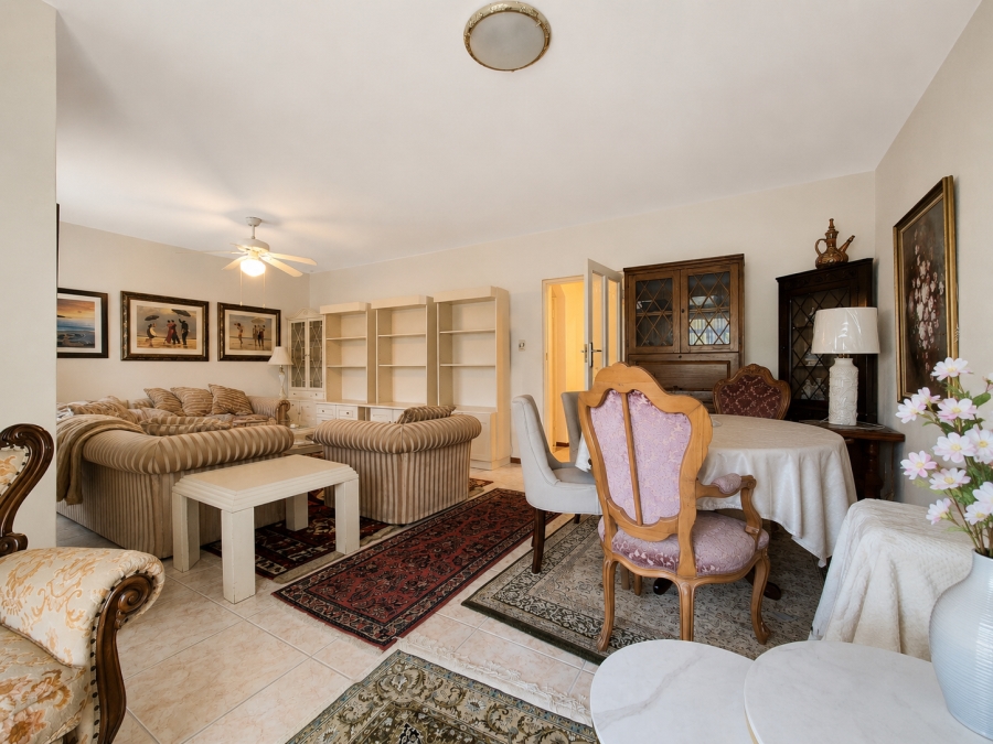 3 Bedroom Property for Sale in Wynberg Upper Western Cape